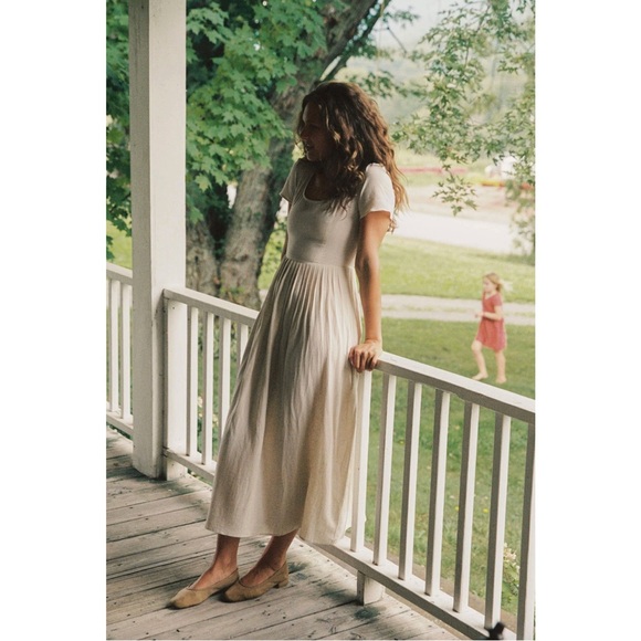 Christy Dawn The Scarlet Dress Eggshell - Picture 2 of 7